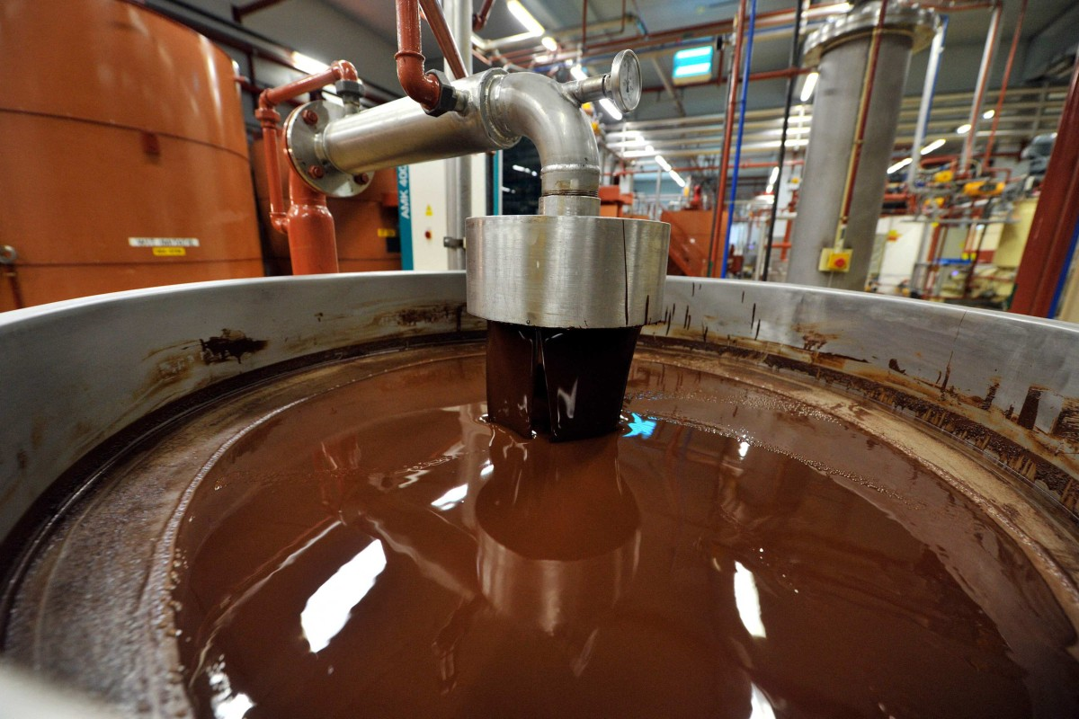 Liquid Chocolate Line1